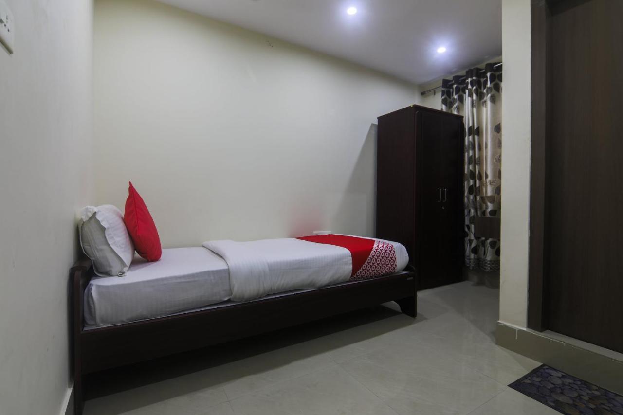 Oyo 27619 Hotel Blue Bird Annexe Nowgong Exterior foto